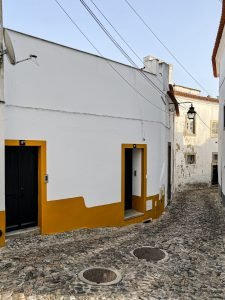 Ruelles